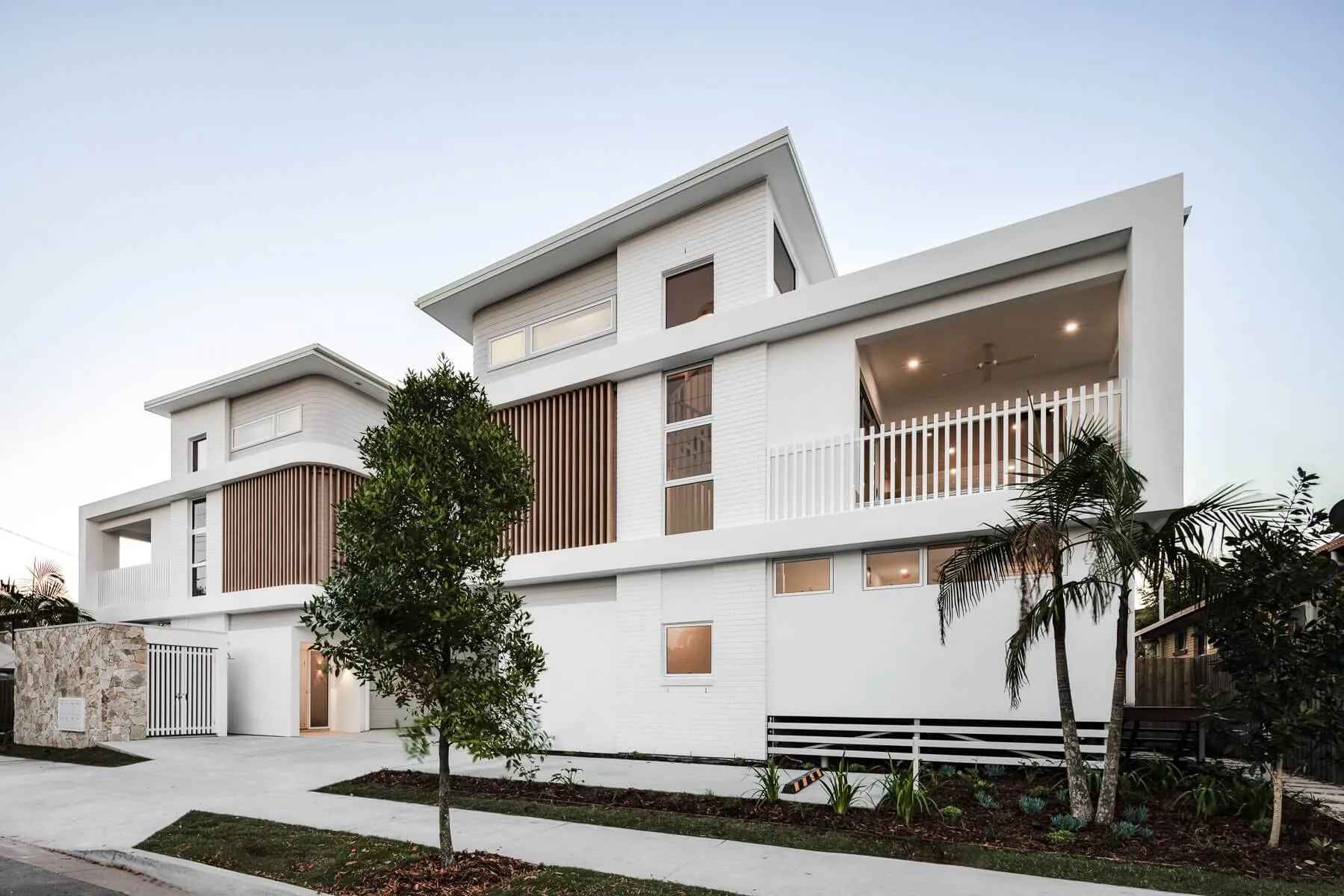 Alexa, Palm Beach - Exterior view